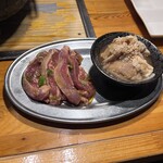 さるしな - ホルモン定食、今日はカシラ＆ホルモン