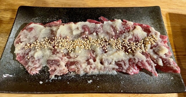 愛知県名古屋市東区東桜にあるこだわりのねぎ塩牛タン、にんにくハラミ