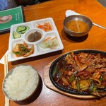 オムニ食堂 三軒茶屋店 - 