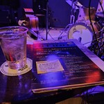 シンジュク・ピット・イン - 