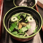八百徳 - 