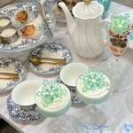 HAUTE COUTURE CAFE OMOTESANDO - 