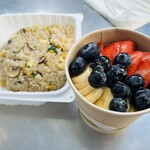 Bogart’s Cafe - アサイーボウル、Mama’s炒飯