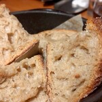 ル スプートニク - 自家製パン