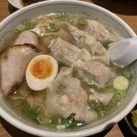 ラーメン山村 - 期間限定アサリとエビの水餃子塩ラーメンです☆　2025-1214訪問