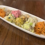 ラヴィプロバンソ - 前菜のプレート。コレが最高。