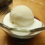 千駄木 鮨隆 - バニラアイス