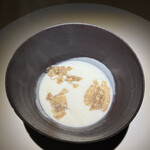 トレイス - カリフラワーと白トリュフ