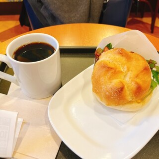 カフェ・ベローチェ_0