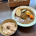 バルバルキッチンアメリ - ランチ：タンシチュー(¥2,200)