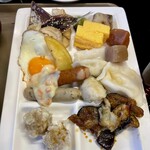 アパホテル&リゾート - 野菜サラダナシの茶色軍団にやや白色