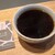 OMNIBUS ROASTERS - ドリンク写真:お飲み物①本日の珈琲《HOT》(税込350円)
          町工場ブレンド《中深煎り》
          香りも良く、苦味と酸味はしっかりめな感じの重厚感のある味わいでした