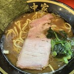 横濱家系ラーメン 八代目 野中家 - ラーメン900円