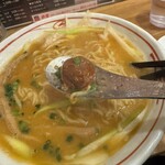 麺屋蕪村 - 赤玉