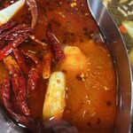 健康美容 火鍋専門店 朝天門 - 溶けゆくクマちゃん