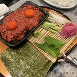 生ハラミ＆ネギタン焼肉　金肉屋 - 
