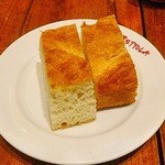  ラ･ベットラ･ダ･オチアイ - 自家製フォカッチャ