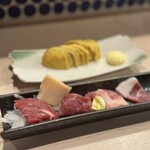 魚馬る ふぶき - 奥、辛子蓮根　手前、馬刺し盛り