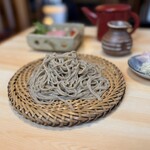 流山 すず季 - 限定20食の田舎蕎麦。蕎麦の香が鼻を突き抜ける。って感じで皆んな書いてるから通ぶってみた
