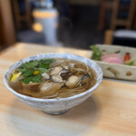 流山 すず季 - 牡蠣なんばん。今年は牡蠣不漁の中の貴重な牡蠣♪