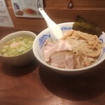 貝だし地鶏中華そば あん藤えのしま - 