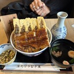 昼だけうなぎ屋 栄本店 - 