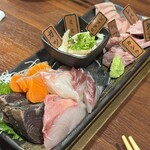 鮮度の極み 魚もつ - 