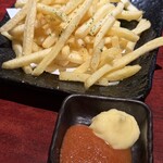 九州料理と博多出汁おでん  四文銭 新宿東口店 - 