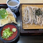 そば処 まつうら - 小盛天ざるそば