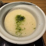 豊洲場外食堂魚金 - とろろ