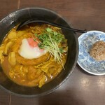 だいにんぐ 清 - 冬季限定・沖縄カレーそば¥1,250(税込)