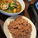 薬膳スープカレー・シャナイア - 