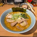 横浜家系ラーメン 友喜家 - 