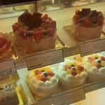 サロン・ド・ボヌール  - 