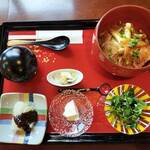 どんぶりめし つながり - もち豚しょうが焼き丼