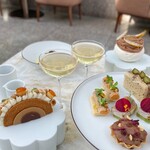 ピーク・ラウンジ - 