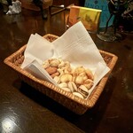 ジェリコの戦い - チャームのナッツ。