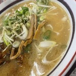 鹿児島ラーメン 真琴 - 又違うとんこつなスープ！　美味しい。