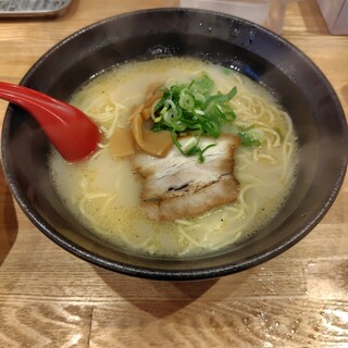 市場らーめん 翔_0