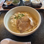 島とうふ 春おばぁ食堂 - 