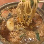 角丸 - 細麺でしっかりしたコシのある硬めがスルッとイケる喉ごし