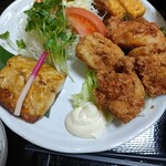 炭屋 - 焼鯖は脂ノリノリ　唐揚げデカいし美味しい