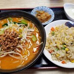 中華居酒屋 暉記 - 