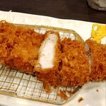 とんかつ多酒多彩 地蔵 - 肉厚だけどジューシーでヤワヤワ