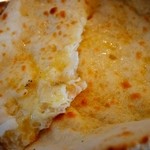 エパレット - チーズナンはチーズが少ない