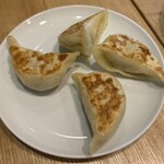 中国小麦粉料理専門店恵泉 - 