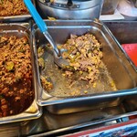 タイごはん 泉州屋台 - 店頭のおかず