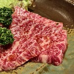 杏樹亭 岸根店 - 「上ロースタレ（税抜￥1,780）」のアップ…