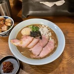 いかれたヌードル フィッシュトンズ - 