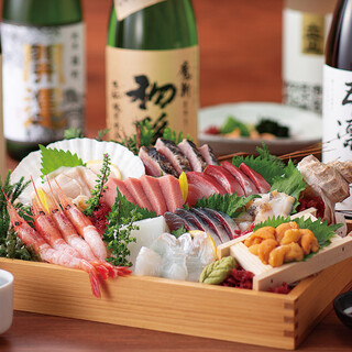 まさに魚の“玉手箱”！席に届いた瞬間に歓声があがる‼